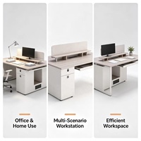 Poste de travail collaboratif mobile pour 2 personnes avec plateau en mélamine chêne clair, écran de confidentialité et base de rangement à roulettes verrouillables