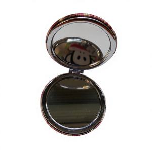 Llavero con Espejo <span class=keywords><strong>de</strong></span> Maquillaje <span class=keywords><strong>de</strong></span> Aleación <span class=keywords><strong>de</strong></span> Zinc Personalizado, Espejo Redondo Pequeño Rosa, Llavero con Flor, Regalo Promocional Ecológico con Logotipo Personalizado - Product Image 4