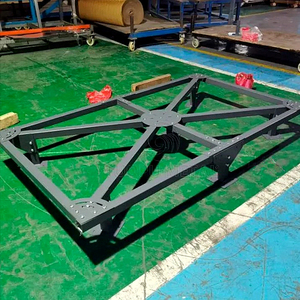 Panneaux triangulaires colorés de façade extérieure architecturale en aluminium de TUOPUMETAL épissant avec la conception perforée pour l'extérieur d'usine