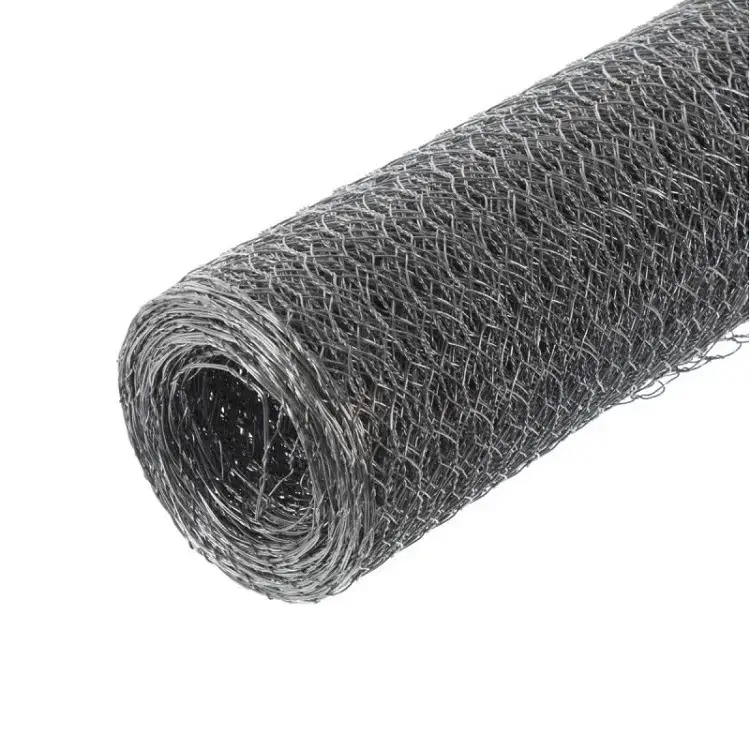 Galvanizado Iron Fencing Poultry Netting Hexagonal Wire Mesh Roll para frango