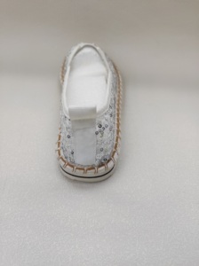 Chenxuan – Espadrilles plates personnalisées pour <span class=keywords><strong>femme</strong></span> avec logo, printemps, à paillettes, légères, respirantes, antidérapantes et confortables - Product Image 3