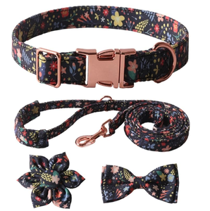 Collar de perro de niña con hebilla de metal de tela de algodón Premium con patrón floral y logotipo personalizado con flor - Product Image 3