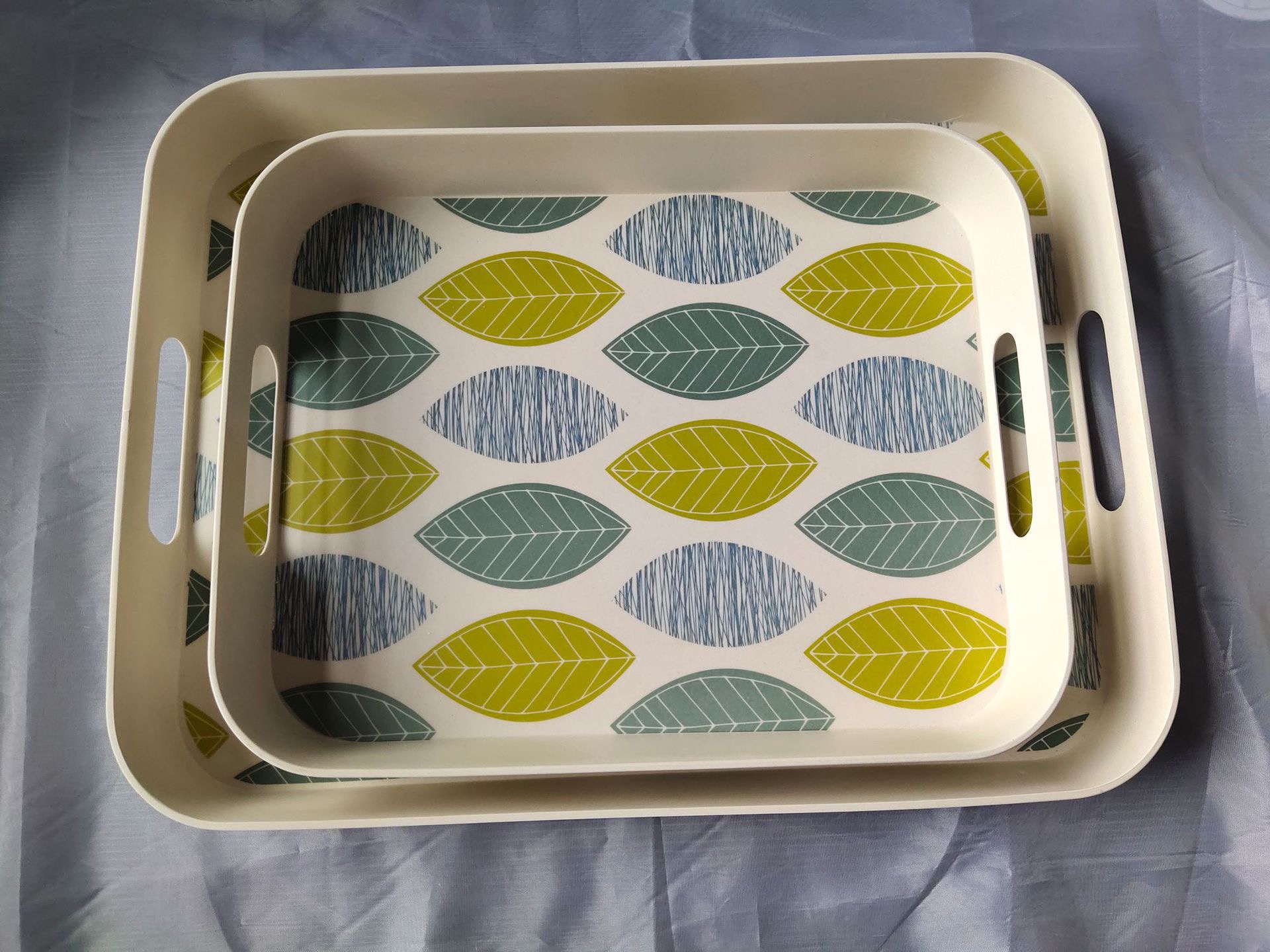 1. plateau rectangulaire de poignée de feuille