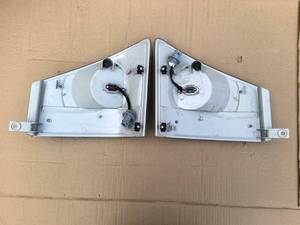 Vente en gros de lampes d'angle LED en plastique 31,5*23,5CM, pièces de carrosserie de camion, accessoires d'usine pour ISUZU NPR 700P 2008 8975851732 8975851722 - Product Image 5