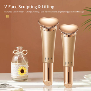 <span class=keywords><strong>Appareil</strong></span> d'ionophorèse en forme de cœur OEM/ODM - Instrument de beauté facial pour lifting en V avec logo personnalisé - Product Image 3