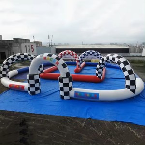 Piste de course gonflable avec impression de logo personnalisé, piste de karting gonflable défiante - Product Image 1