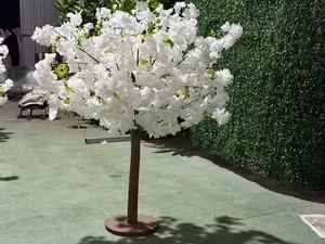 Árbol de Flores de Cerezo Artificial de Alta Gama Personalizado para Decoraciones de Bodas, Graduaciones y Navidad en Hoteles, Casas de Huéspedes y Hogares - Product Image 3