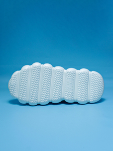 2024 <span class=keywords><strong>pas</strong></span> <span class=keywords><strong>cher</strong></span> classique été unisexe Logo personnalisé jardin sabots chaussures Eva hommes et femmes sabots chaussures Sandalias sabots Mules - Product Image 2