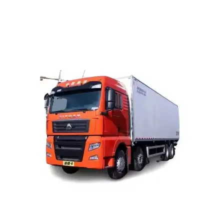 Caminhão refrigerado de transporte de carne fresca e vegetais de 35 toneladas da China National Heavy Duty Truck Corporation
