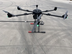 Drone per Pulizia ad Alta Pressione per Lavaggio Facciate di Edifici e Pulizia di Superfici Esterne di Strutture Multipiano - Product Image 4