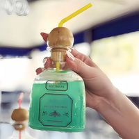 Bouteille en plastique carrée réutilisable de 375 ml pour mini-tequila et jus avec bouchon en liège