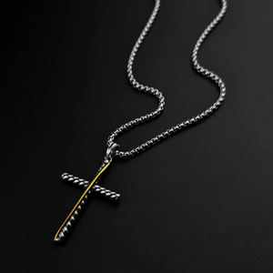 Collar de plata con colgante de cruz de acero inoxidable para hombre, estilo vintage, a la moda, un regalo para seres queridos, amigos, familiares o parejas - Product Image 2