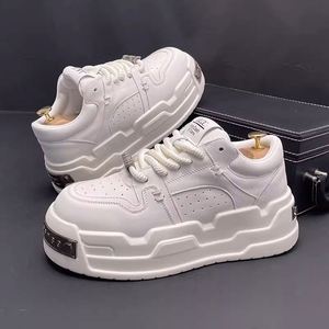 Nuevas Zapatillas de Skateboarding Casuales para Hombre, de Corte Bajo, Suela Gruesa, Algodón, Aumentan la Altura, Antideslizantes, a la Moda, para Todas las Estaciones - Product Image 2