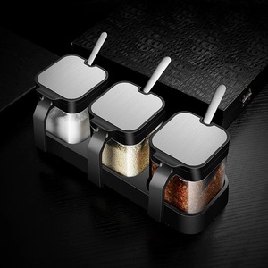 新款调料罐玻璃盐调味瓶轻豪华厨房盒套装10-20元 - Product Image 3