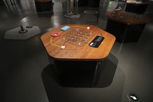Exhibición de Física Clásica Integrada Personalizada para Museos de Ciencias y Proyectos de Diseño para Centros Profesionales de Ciencia, Tecnología, Ingeniería y Matemáticas - Product Image 3
