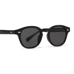 Gafas de Sol Retro de Lujo con Protección UV para Mujer, Gafas de Sol Redondas 2025, Gafas de Moda con Montura de PC - Product Image 3