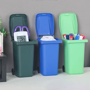 Vente en gros de bacs de rangement en plastique multifonctionnels créatifs pour bureau, mini poubelles de bureau, mini bacs à déchets, porte-stylos - Product Image 3