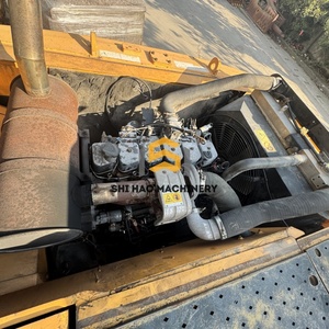 Prix bas pour les travaux de construction et de bâtiment à grande échelle : Excavatrice sur chenilles Hyundai R210LC-9S d'occasion de 21 tonnes - Product Image 4