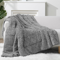 Couvertures en polaire Sherpa duveteuse à double face pour adultes Doublure intérieure super douce Techniques tissées pour le voyage