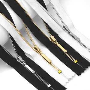 Dents métalliques fermeture éclair à capuche fermeture éclair Cremallera Fermuar personnalisé 10 # laiton rouleau veste sac métal fermeture éclair métal fermetures éclair pour fermetures - Product Image 1