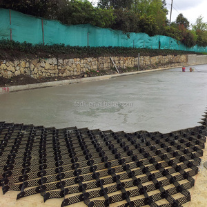 Développement d'infrastructure durable : Exploitant la puissance des géocellules extérieures pour la protection du sol – Géocellules en HDPE conformes à la norme ASTM - Product Image 4