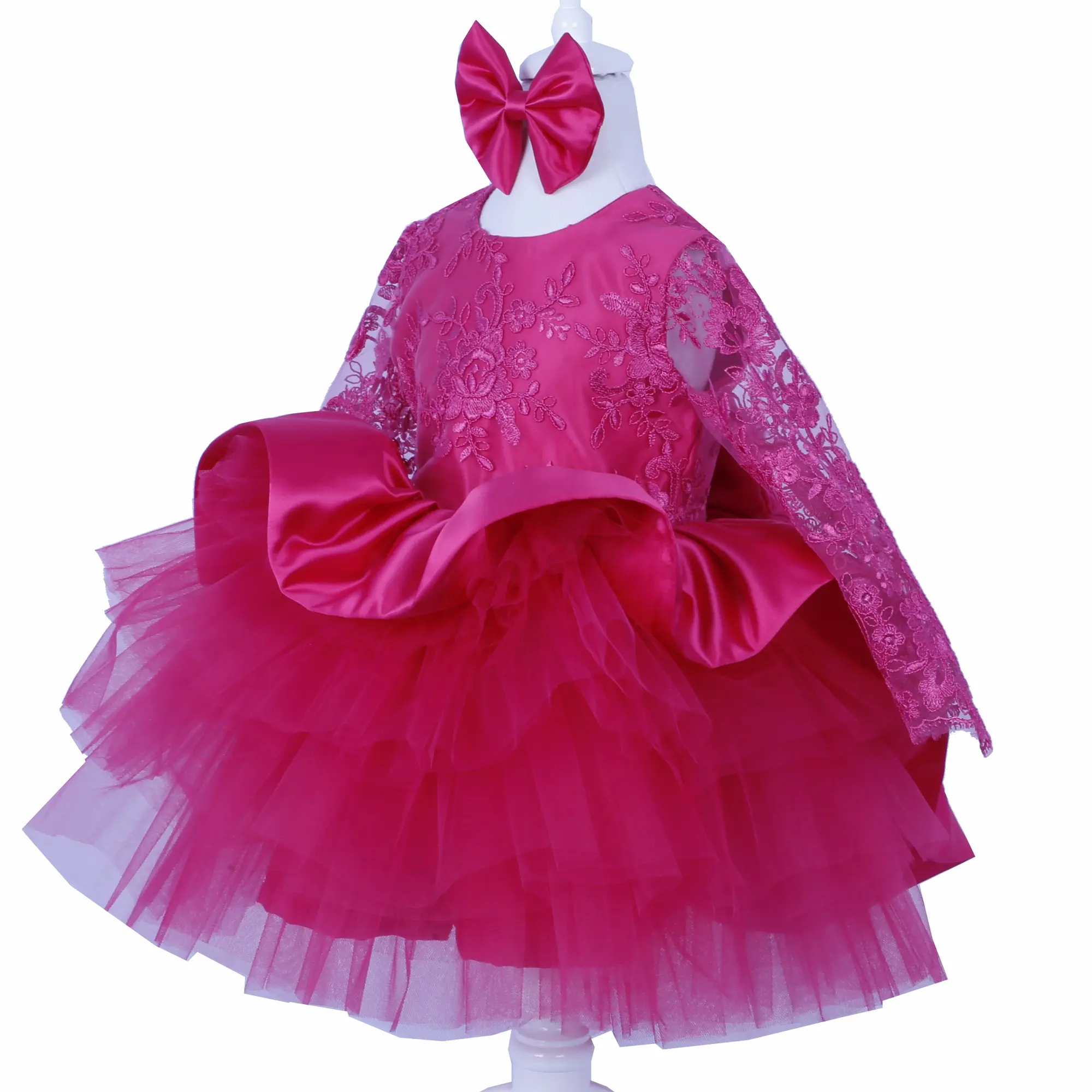 लक्जरी सुंदर डिजाइन कस्टम उच्च गुणवत्ता वाले कपड़े लड़की कपड़े गर्मी के कपड़े जन्मदिन लड़कियों बच्चे पोशाक पार्टी शादी आधुनिक