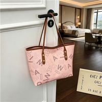 Sac fourre-tout tendance en PU de style coréen pour femme avec imprimé lettres, sac à bandoulière pour l'été, élégant, grande capacité, sac à main pour usage quotidien