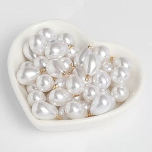 <span class=keywords><strong>SOJI</strong></span> - Colgantes y Pendientes de Perlas Blancas en Forma de Gota de Agua, Cuentas y Dijes de Aleación para la Fabricación de Joyería DIY - Product Image 1