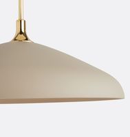 Plafonnier contemporain avec abat-jour conique en céramique Finitions en laiton et longueur réglable Idéal pour la salle à manger Cuisine