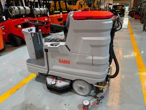 GP Modèle de conduite d'épurateur de sol électrique haute efficacité de travail avec une apparence belle et légère à vendre - Product Image 2