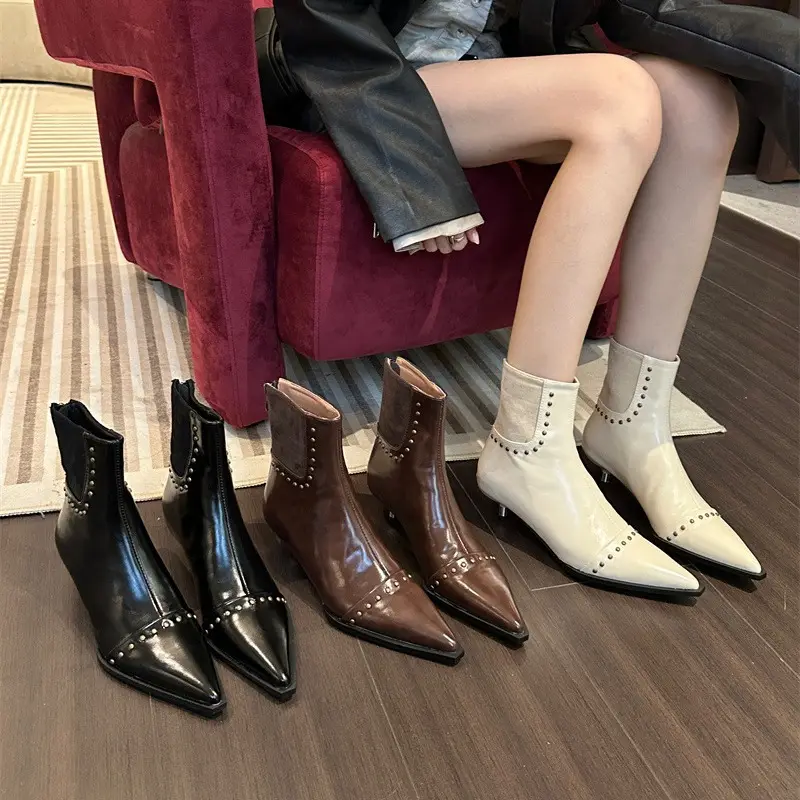 Perçin sivri kısa çizmeler kadınlar için sonbahar ve kış yeni stil ince topuklu kısa çizmeler moda bayanlar ayakkabı için yüksek kalite