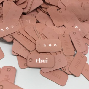 Étiquette personnalisée mini rose avec logo de marque, impression UV, pour bijoux et vêtements pour enfants - Product Image 2