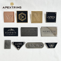APEX Factory - Étiquette métallique décorative texturée personnalisée avec logo en relief, conception de marque, pour vêtements, OEM ODM