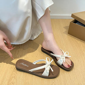 Sandalias de Mujer Transpirables, Versátiles para Exteriores, Antideslizantes y Resistentes al Desgaste, Disponibles en Todas las Tallas, Tendencia de Moda de Verano - Product Image 4