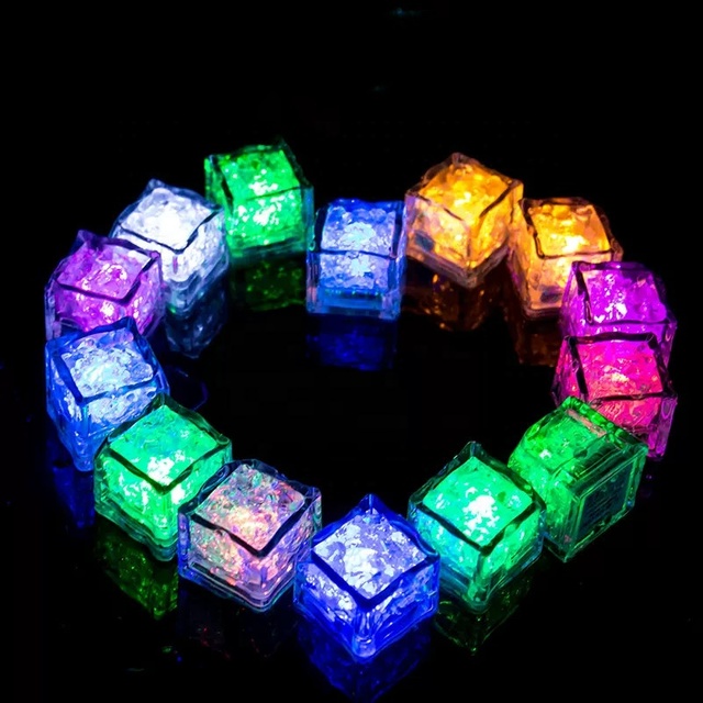 Food Grade Automatic Lighting Waterproof Ice Cube Light in Water Baby's Favorite Glowing LED Ice Cube Light