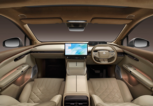 Nouveau modèle GAC HYPTEC HT, conduite à droite, véhicule électrique, propulsion arrière, autonomie de la batterie 600 km, recharge rapide, voiture de sport - Product Image 6