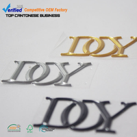 Étiquettes de vêtements 3D personnalisées en gros Impression par transfert de chaleur en caoutchouc et silicone Lettres de vêtements Logo pour vêtements