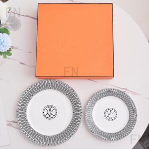 Services de table de luxe pour salle à manger, décorations d'intérieur, vaisselle et assiettes, porcelaine osseuse d'Europe occidentale, vente en gros, coffret cadeau, fête - Product Image 2