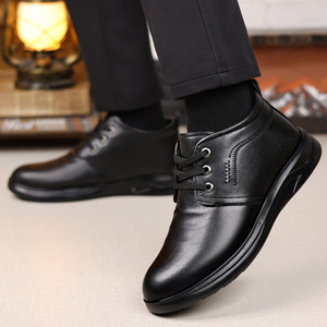 Bottes d'hiver pour hommes en cuir véritable, bout rond, doublure en fourrure, semelle en caoutchouc antidérapante, bottes chaudes pour la neige - Product Image 3