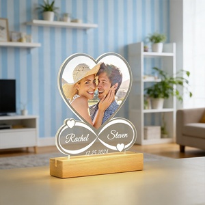 <span class=keywords><strong>Cadre</strong></span> <span class=keywords><strong>photo</strong></span> personnalisé avec nom et lumière LED USB flottante pour couple, anniversaire, maman, femme, cadeau - Product Image 1