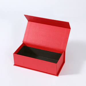 Caja de Regalo de Cartón Rígido Reciclable Personalizada con Cierre Magnético, Diseño Tipo Libro, Forma y Forro Personalizables, Laminación Mate - Product Image 5