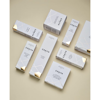 Boîtes d'emballage en carton ondulé réutilisables haut de gamme personnalisées, gaufrage, doublure en éponge, laminage mat, fermeture magnétique, personnalisables