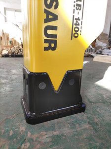 Accesorios de maquinaria de construcción Sb 81 HB20g Martillos hidráulicos Martillo de demolición 1800kgs Cincel 140mm - Product Image 4