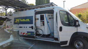 Solución de Almacenamiento de Energía para Carga Rápida de CC de 240 kW, Batería LFP de 209 kWh para Carga de Vehículos Eléctricos en Red/Aislada de la Red - Product Image 4