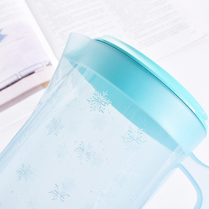 Carafe à eau froide 2,2 L en plastique grande capacité avec infuseur à thé pour jus, lait de soja, tisanes - Product Image 4