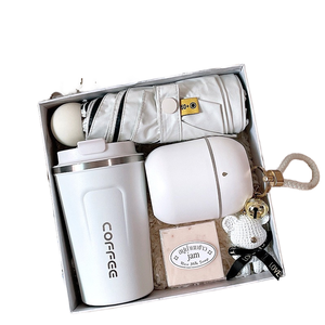 Conjunto de regalo <span class=keywords><strong>para</strong></span> mujer a la venta Mini ventilador Paraguas Botella de agua Toalla-<span class=keywords><strong>para</strong></span> <span class=keywords><strong>Navidad</strong></span> Regreso a la escuela-un regalo perfecto <span class=keywords><strong>para</strong></span> mamás - Product Image 1