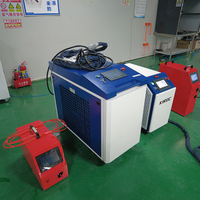 Soudeuse laser à fibre portable à source lumineuse continue de 2000 W, machine de soudage laser manuelle pour métal
