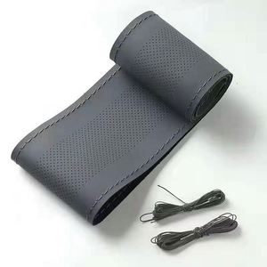 Funda de Cuero Hecha a Mano para Volante Universal de 4 Radios - Product Image 6
