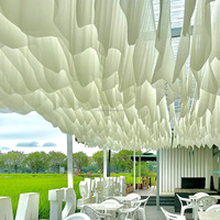 Voilage Souple en Tulle Ondulé Effet Fluide pour Décoration de Plafond de Mariage, Rideau Arc-en-ciel Suspendu, Toile de Fond Décorative