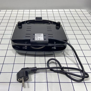 Sonifer Máy Làm Bánh <span class=keywords><strong>Sandwich</strong></span> Ăn Sáng Kép Bằng Điện Tấm Tam Giác Chống Dính Gia Dụng Chất Lượng Cao SF-6048 - Product Image 6